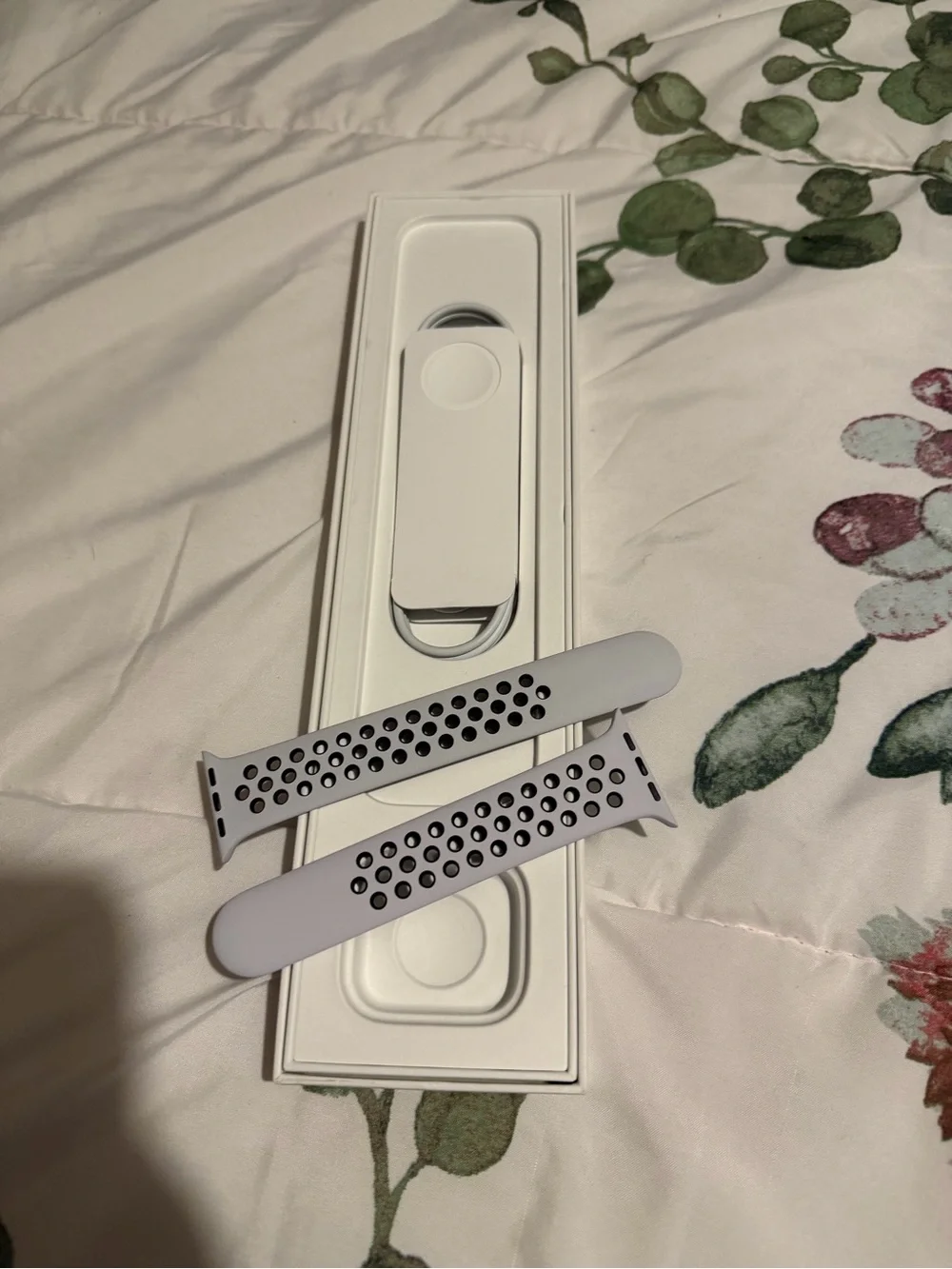 Apple Watch Charging Cable for Smartwatches with Apple Watch band- New items